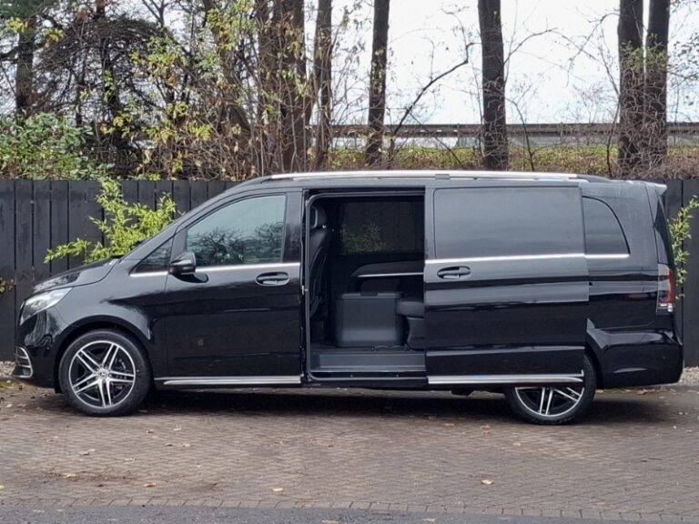 Mercedes V-Class premium leather interior and executive seating